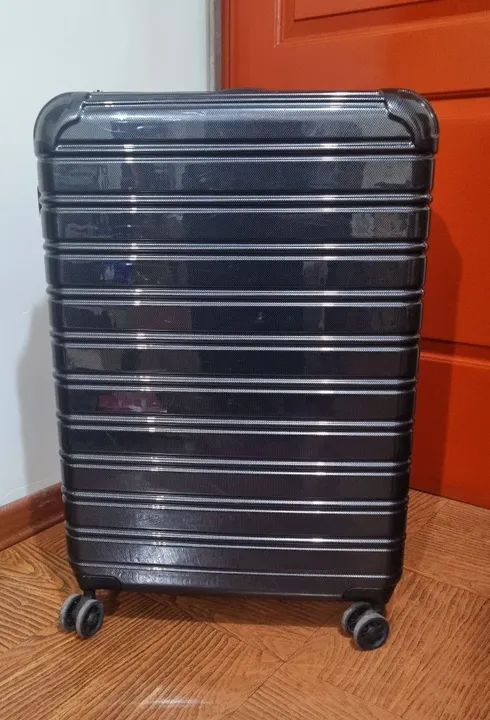 Mala Grande marca Ifly 23kg 01 uso só 