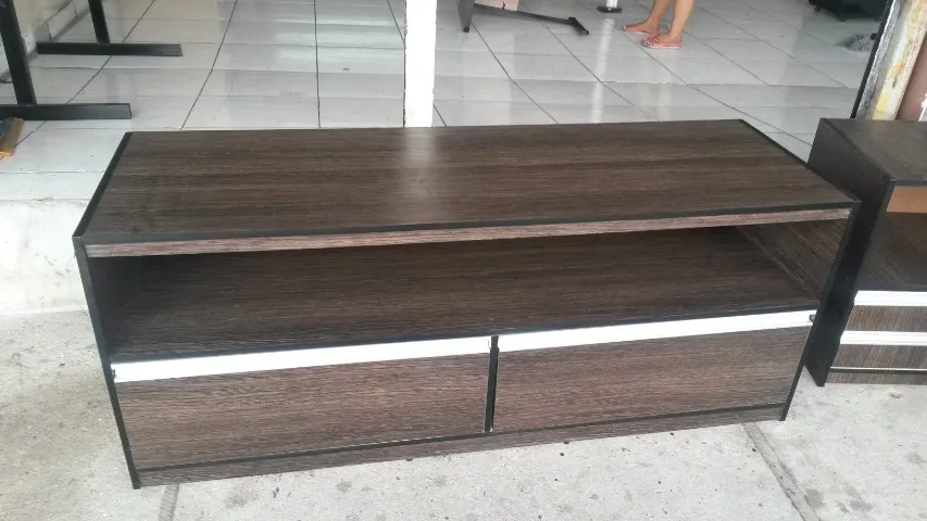 rack em mdf madeirado com 2 gavetões - frete gratis