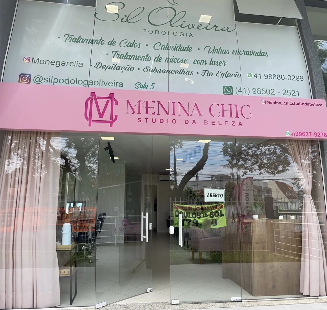 Oportunidade de negócio vendo salão de beleza completo.