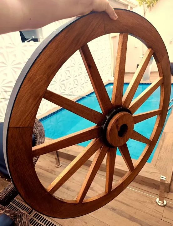 roda de carroça gigante 90cm para decoração - Foto 5