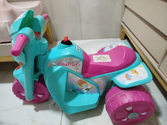 Moto elétrica infantil 