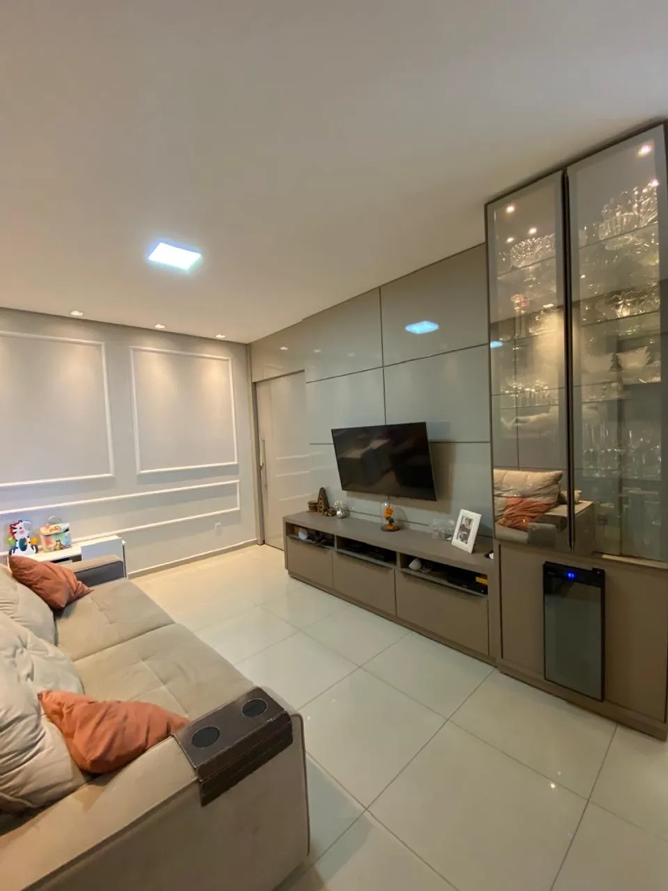 Apto Bela Vista (205 sul) com CLOSET