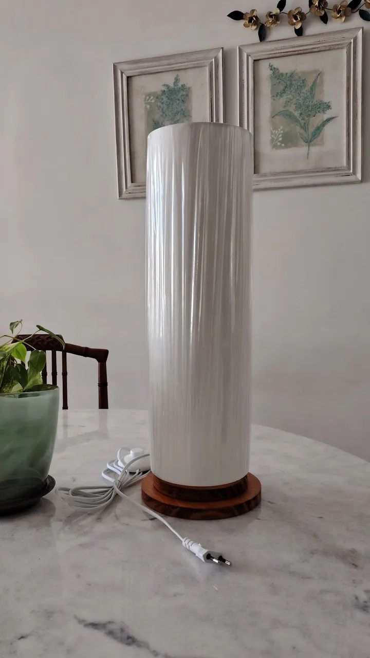 Luminária de mesa - Foto 4