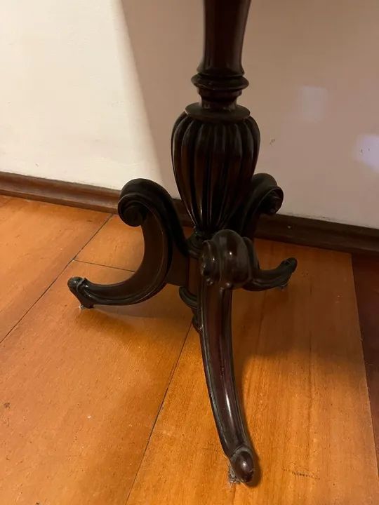 Mesa de canto com tampo de mármore - Vintage - Foto 3