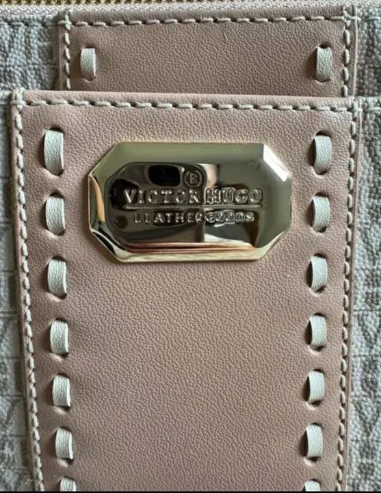 Bolsa Victor Hugo Bege - Foto 3