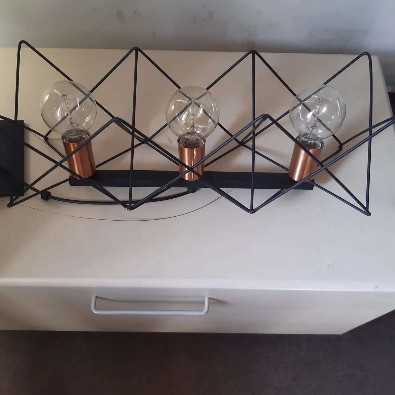 Luminária de Teto Moderna - Design Geométrico