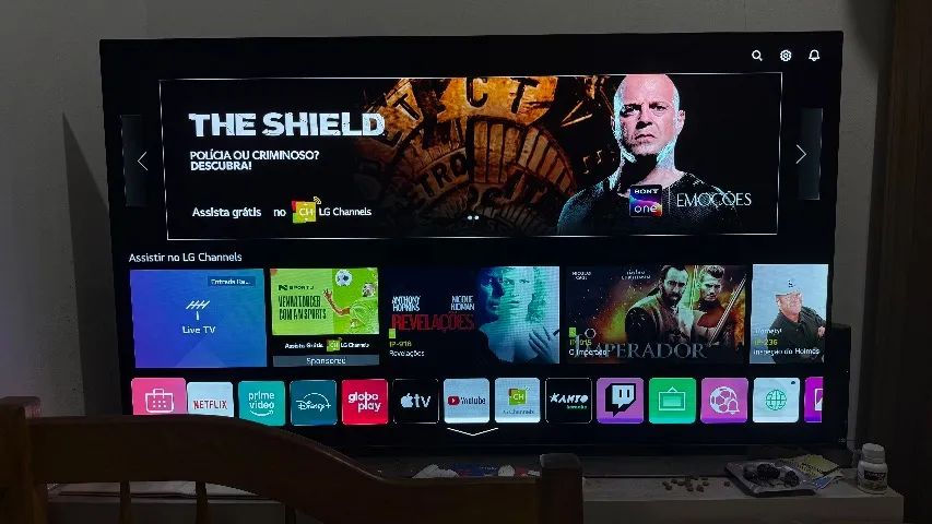 VENDE-SE TV LG OLED COM DEFEITO - Foto 2