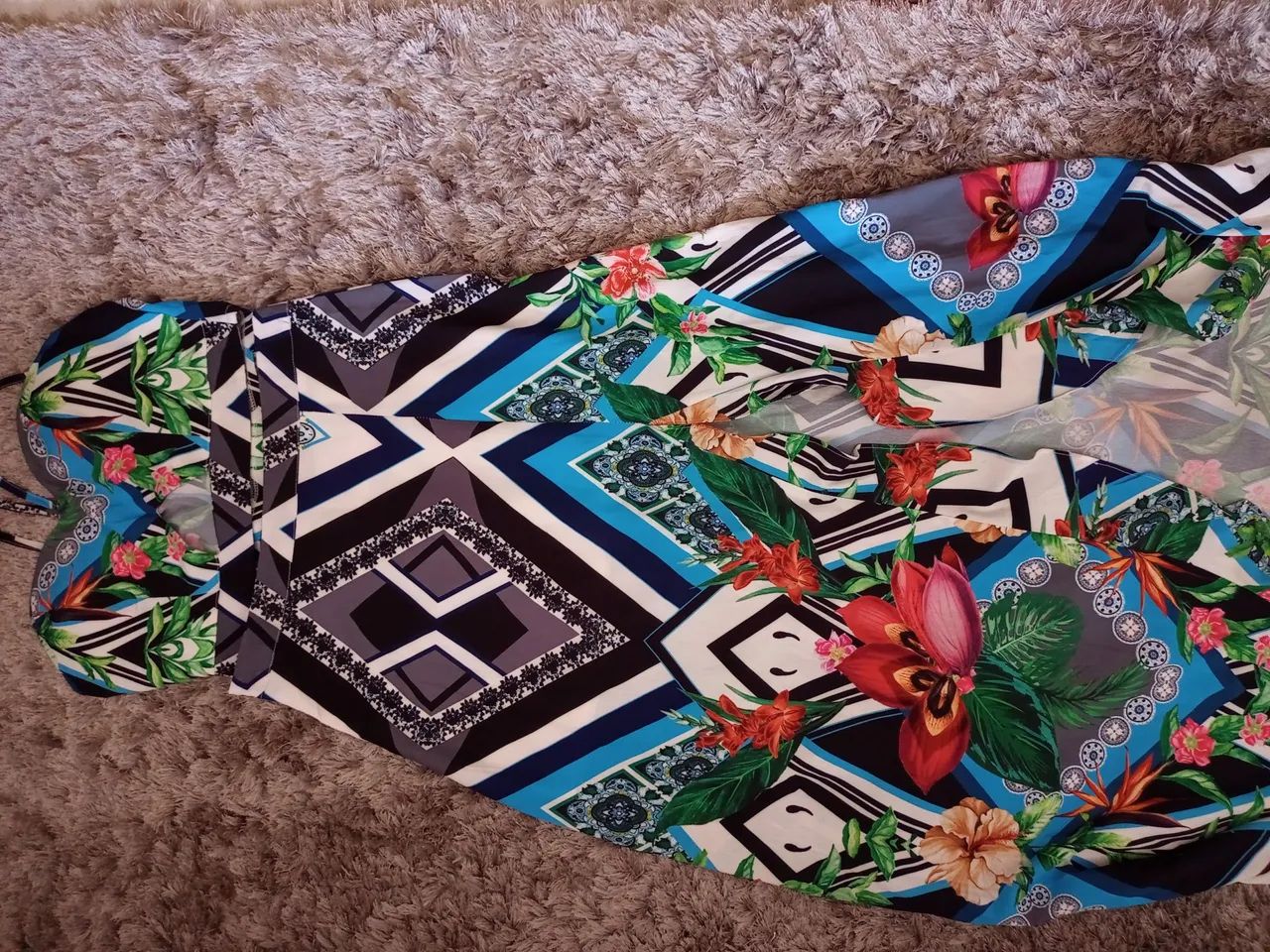 Conjunto de saia longa e top - Foto 2