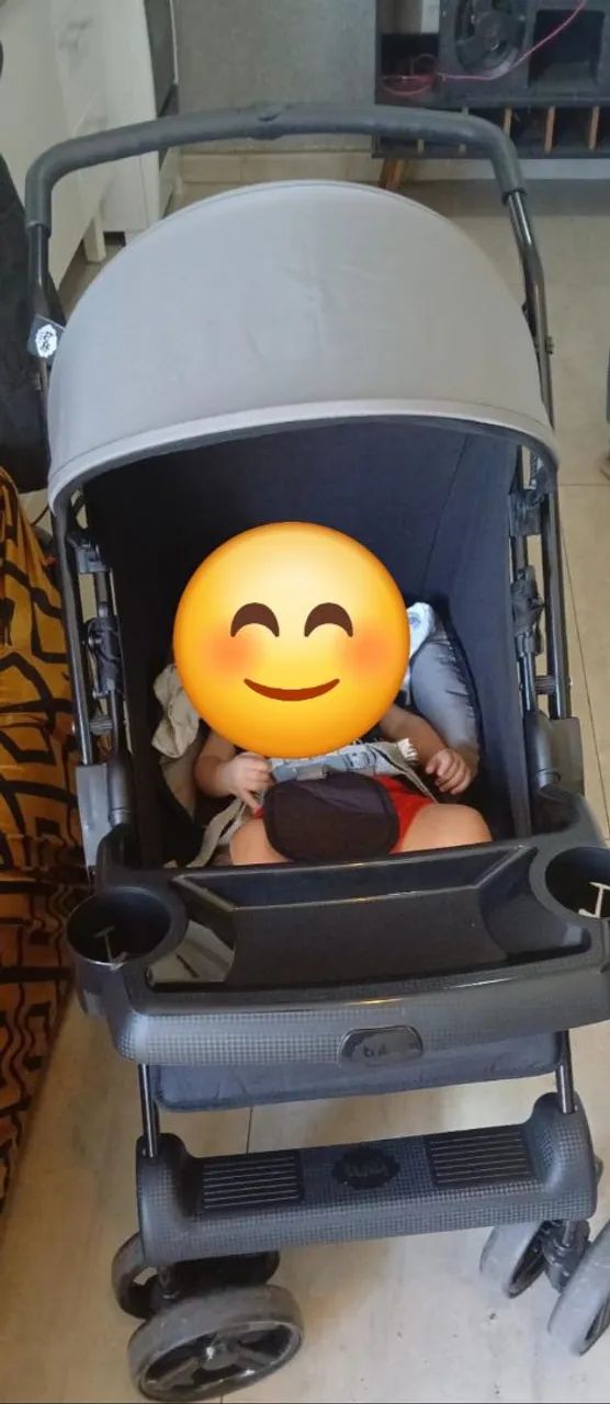 Vendo carrinho de bebê da marca Tutti Baby<br>Ele só tem 2 meses de uso<br>Valor:450 reais