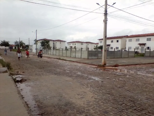 Aluga-se ou vende-se terreno comercial no conjunto Sigefredo Pacheco 2,, vale do gavião