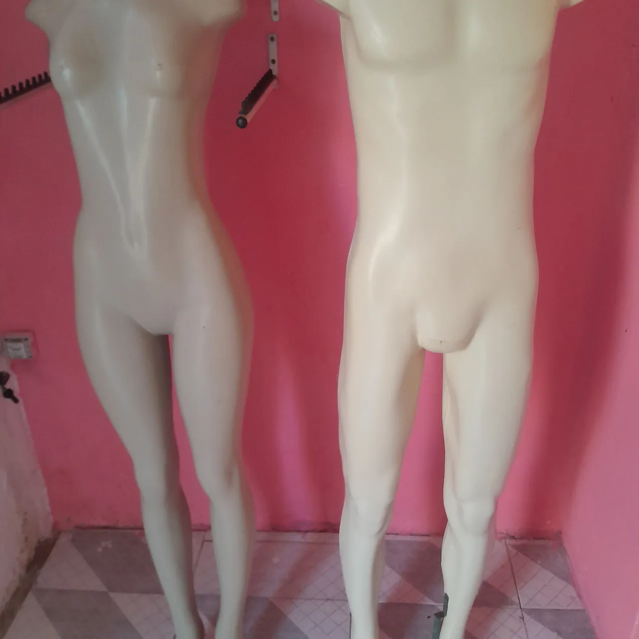 Manequins Feminino e Masculino