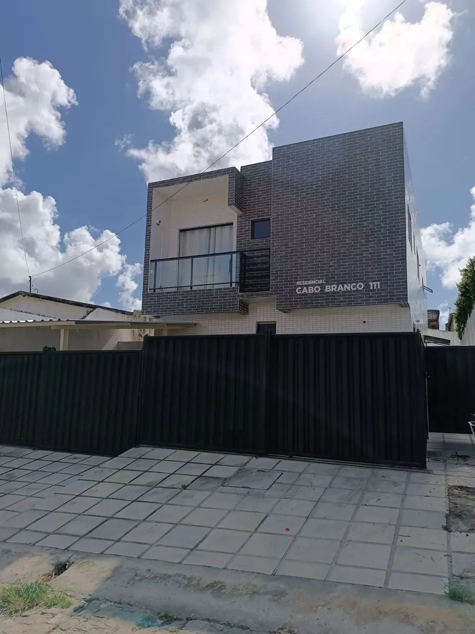 ALUGO Apartamento no Valentina com 2 Quartos sendo 1 Suíte