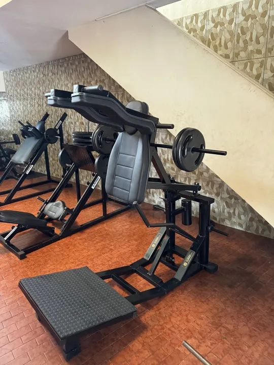 Hack Squat  - Foto 3