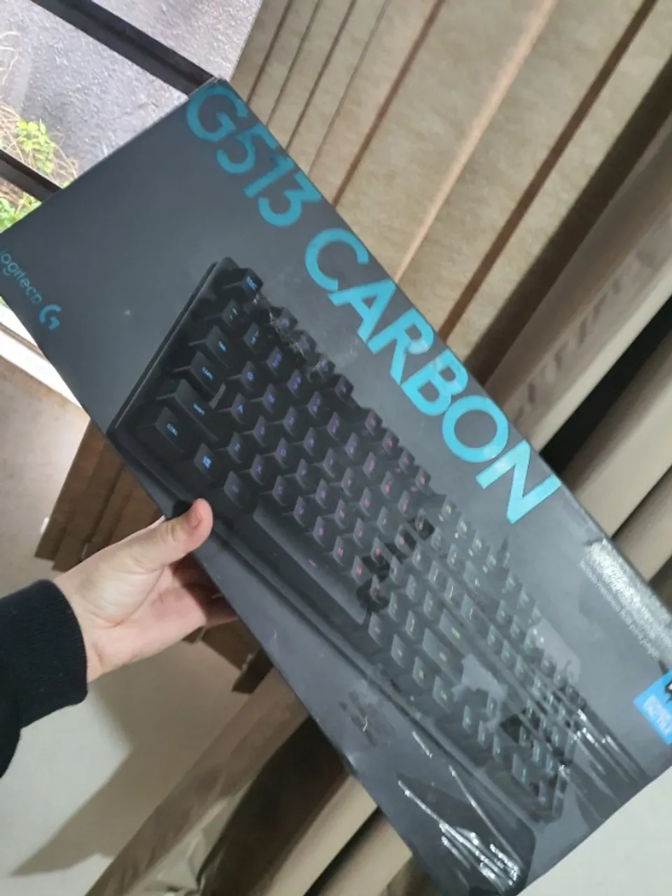 Teclado Gamer Logitech G513 Carbon Mecanico Rgb