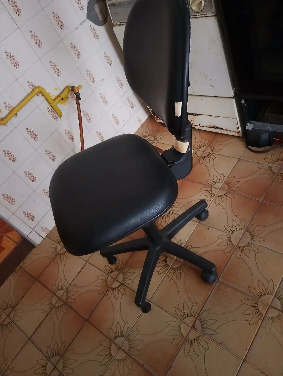 CADEIRA PARA ESCRITÓRIO  - Foto 4