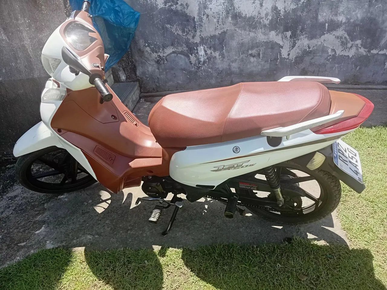 Vendo uma ciquentinha muito com cervada Equipamentos Para