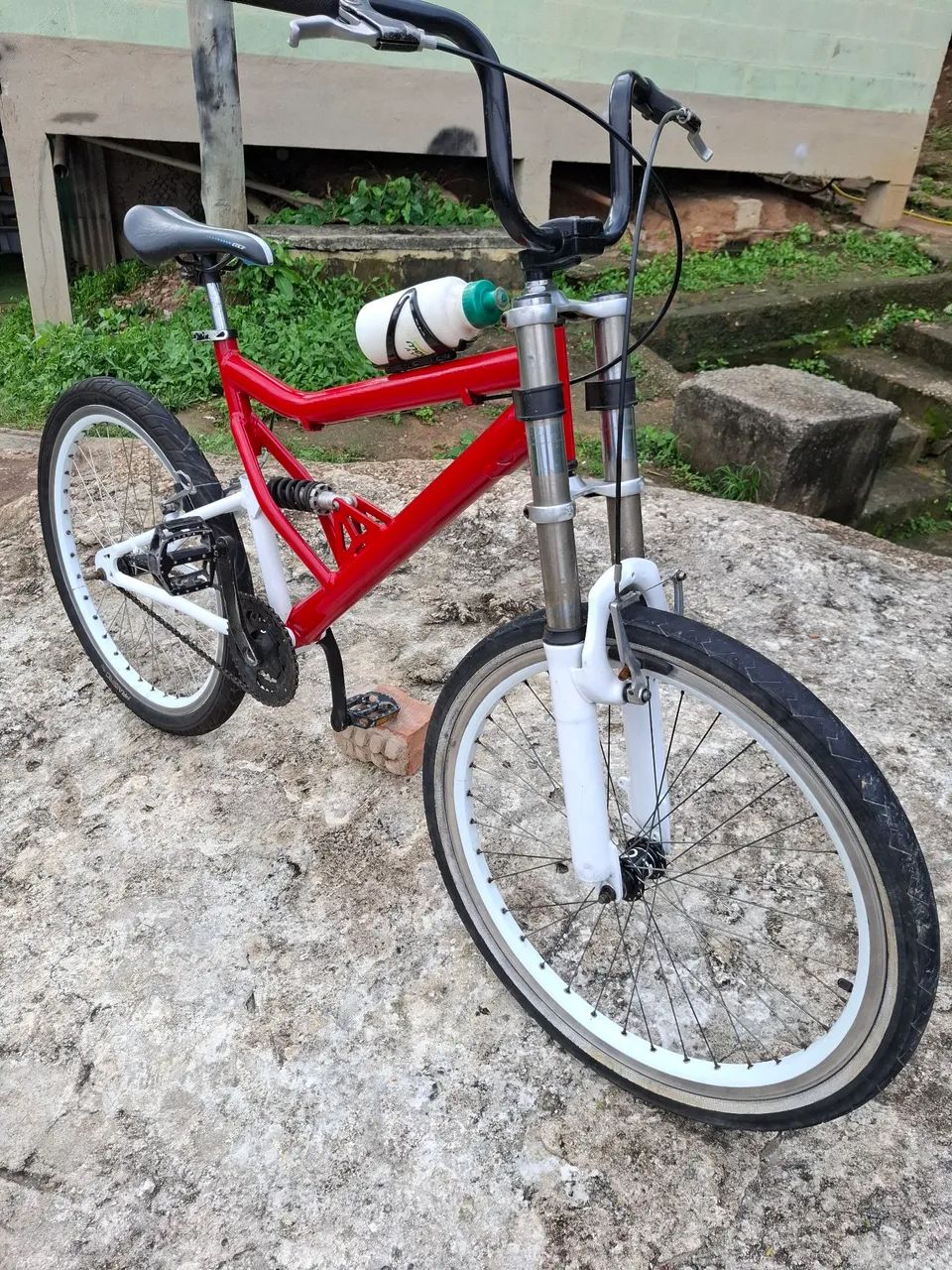BICICLETA ARO 26 (ALUMÍNIO)