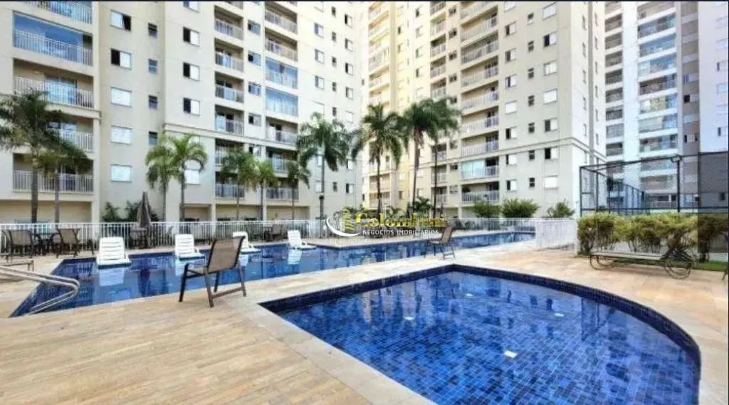 Excelente apartamento 3 dormitórios.