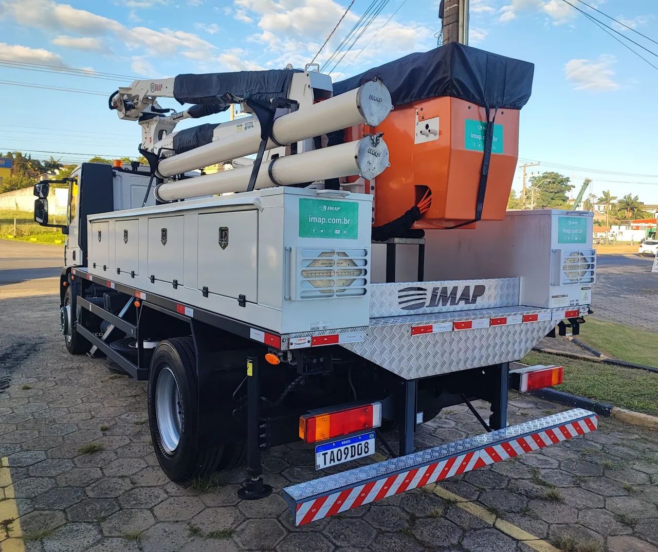 Iveco 170e21 ano 2022 1.800km cesto IMAP outher side 13.000 novo - Foto 3