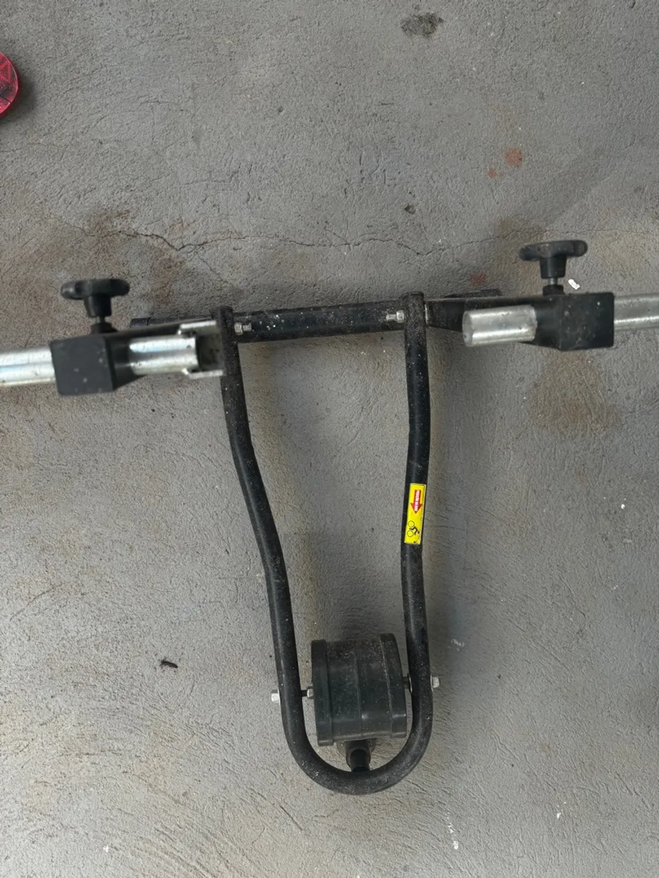 Suporte rolo treino ciclismo ergométrico