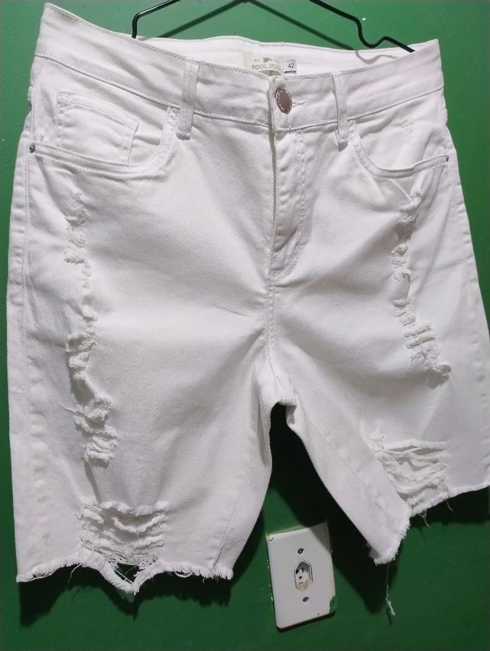 Shorts Jeans Branco Destroyed Tamanho 42