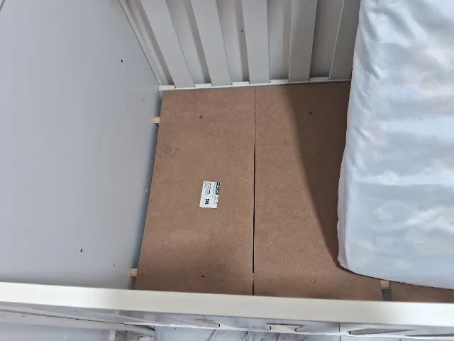 Vendo berço que vira cama mais colchão  - Foto 5