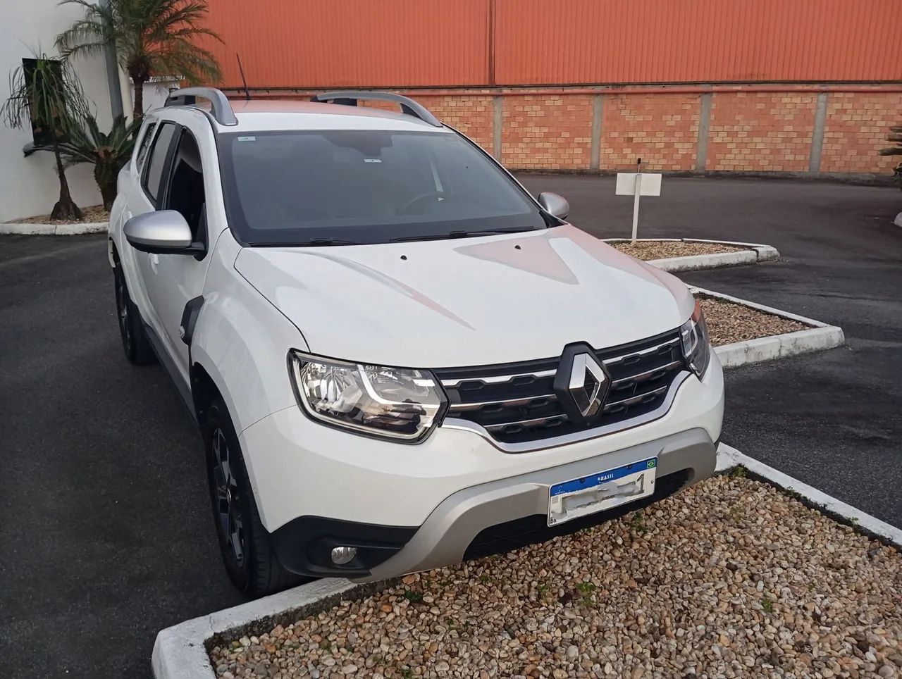 Vendo Duster Iconic 2021  - Foto 2