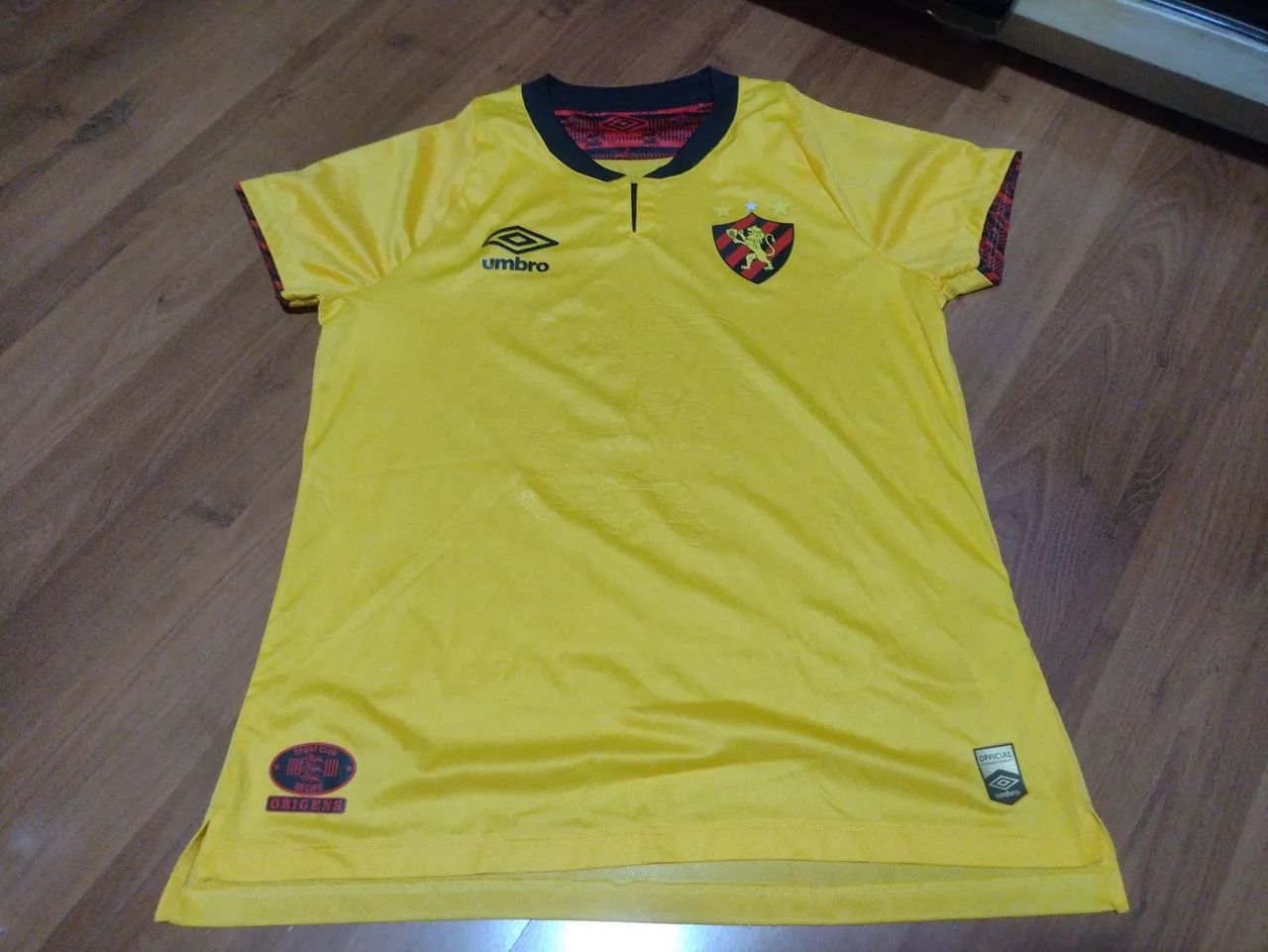 Camisa Oficial Sport Club do Recife Umbro G feminina 