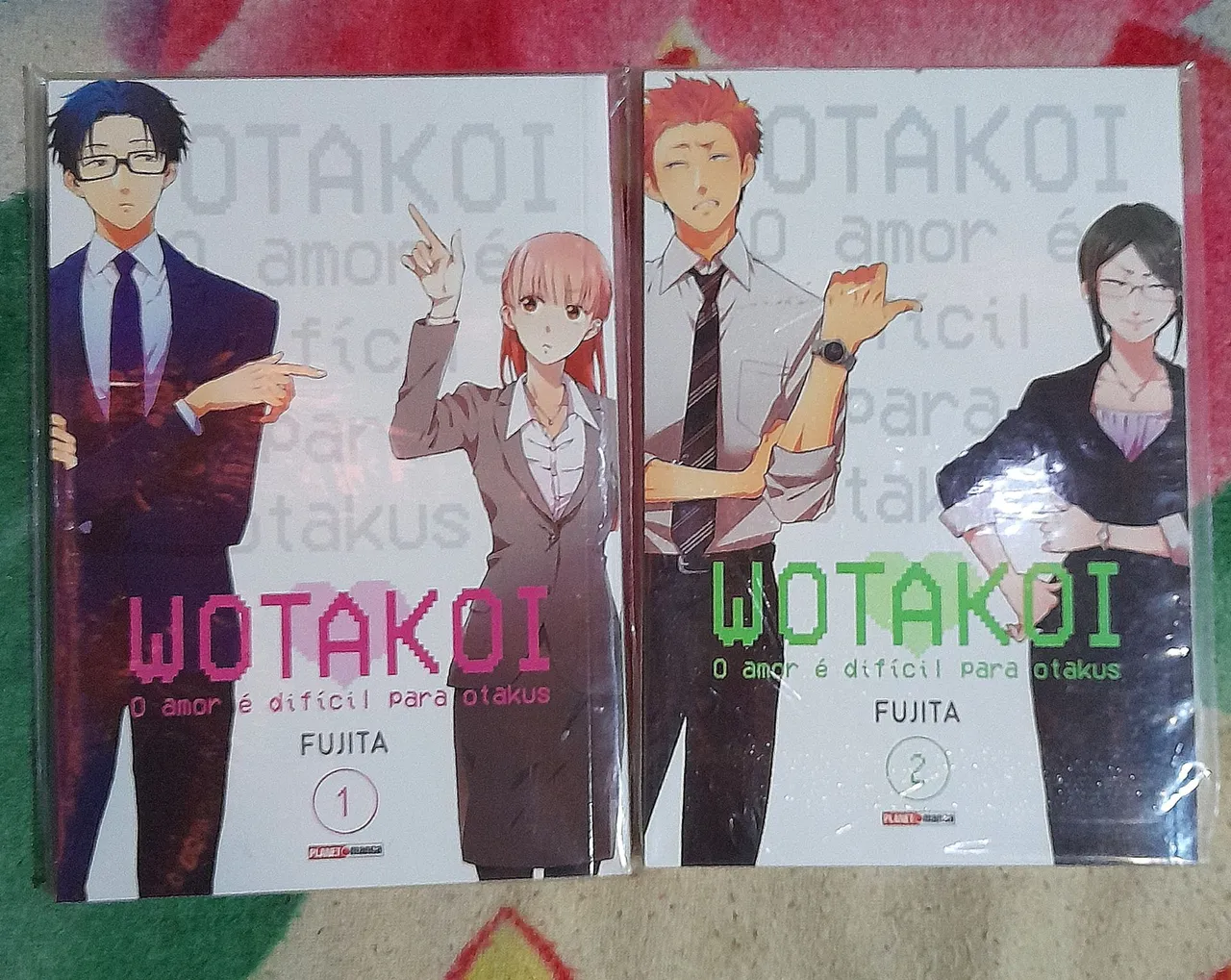 Mangá wotakoi (Volumes 1 e 2) - Ótimo estado.