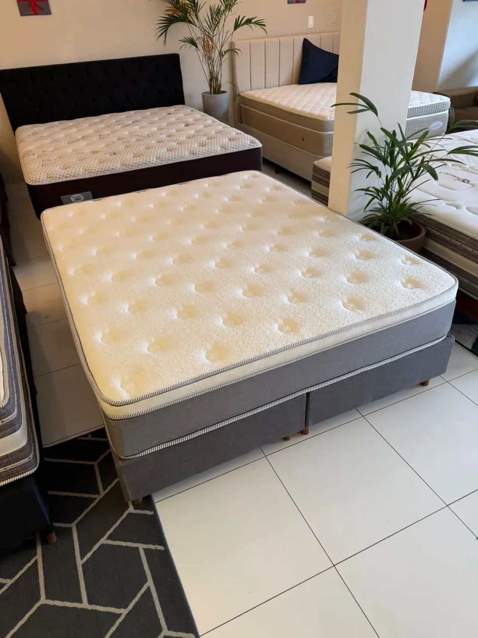 Cama box Queen SEMINOVA TOP - Entrego!!