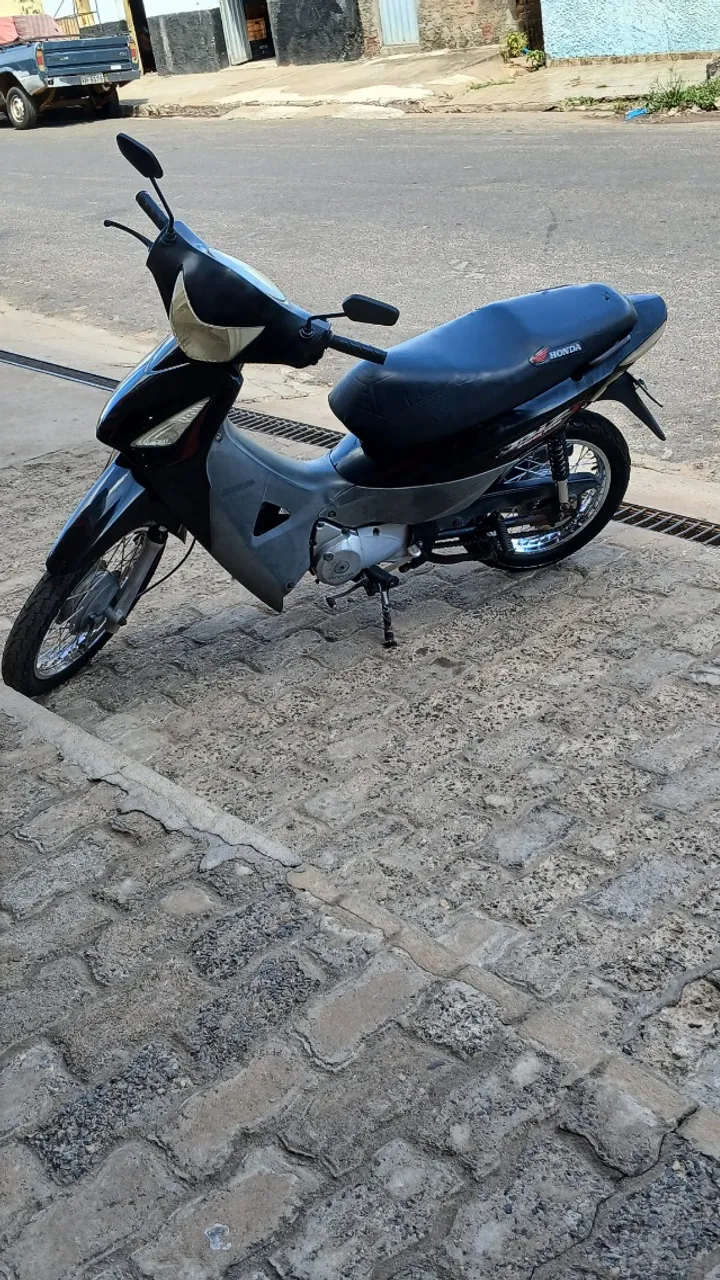 Honda Biz 125 pedal