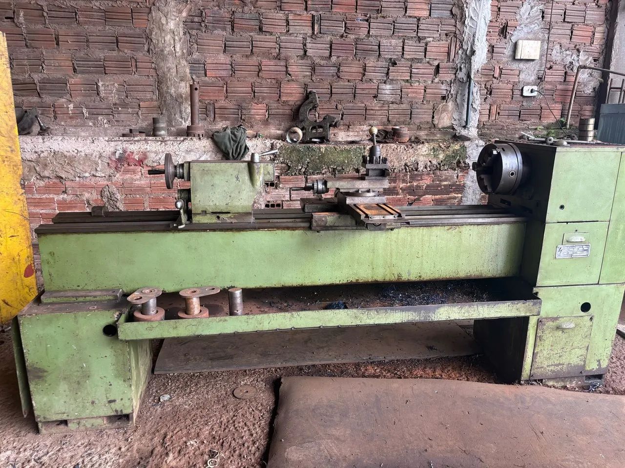 TORNO MECÂNICO NARDINI - MC 220AS