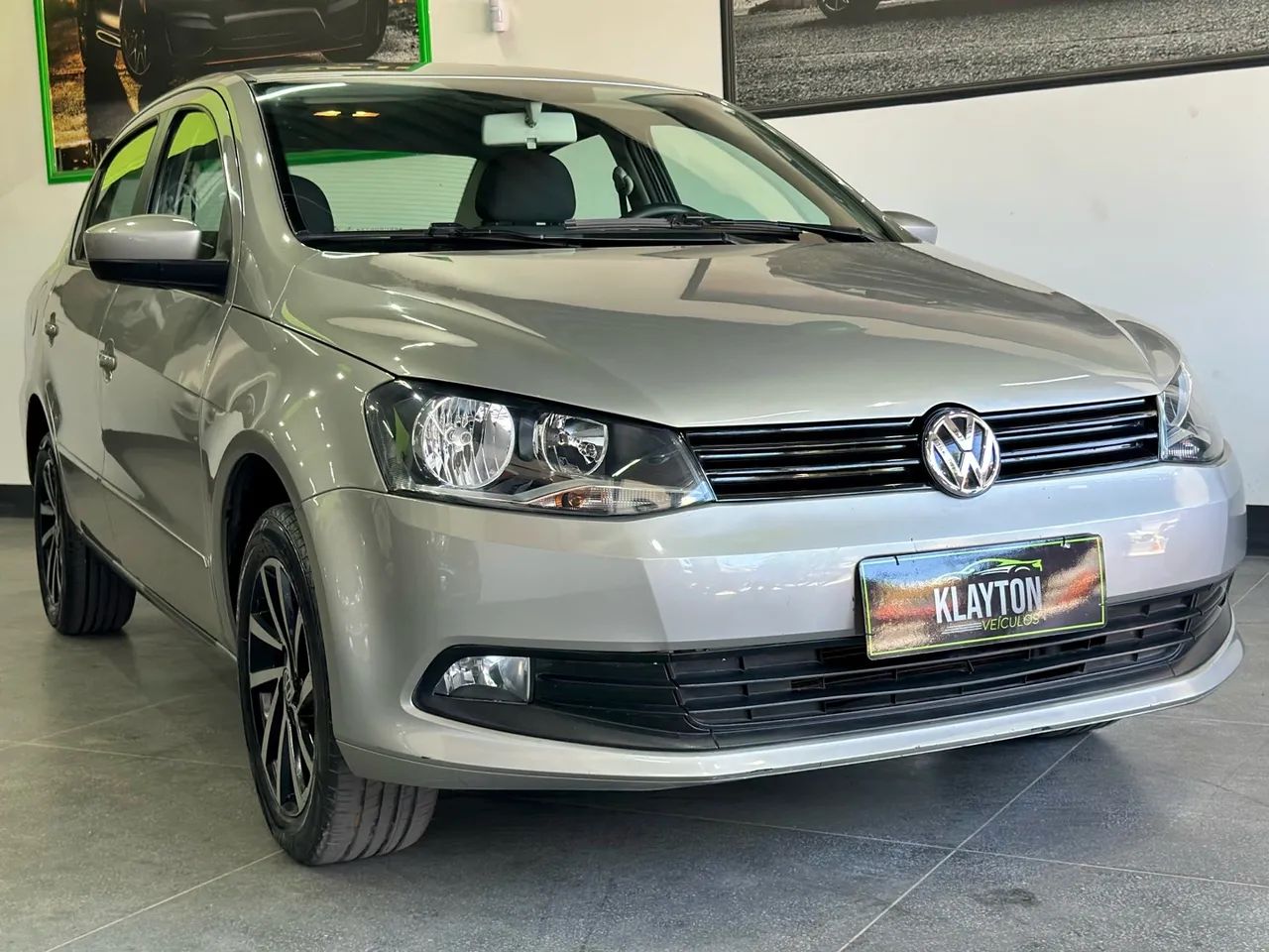 VOLKSWAGEN VOYAGE 1.0 FLEX - 2014 - Foto 2