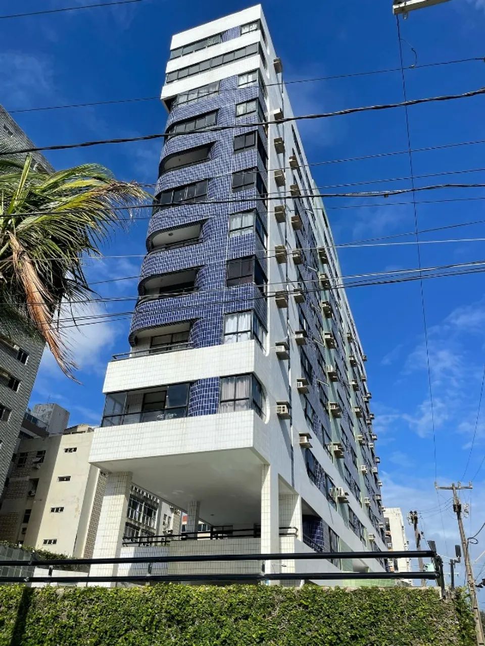 ME - Studio 28m² no Manhattan Residence | Vista Livre + Garagem | R$ 200 mil