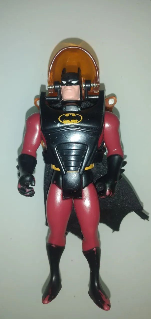Boneco Batman com capacete