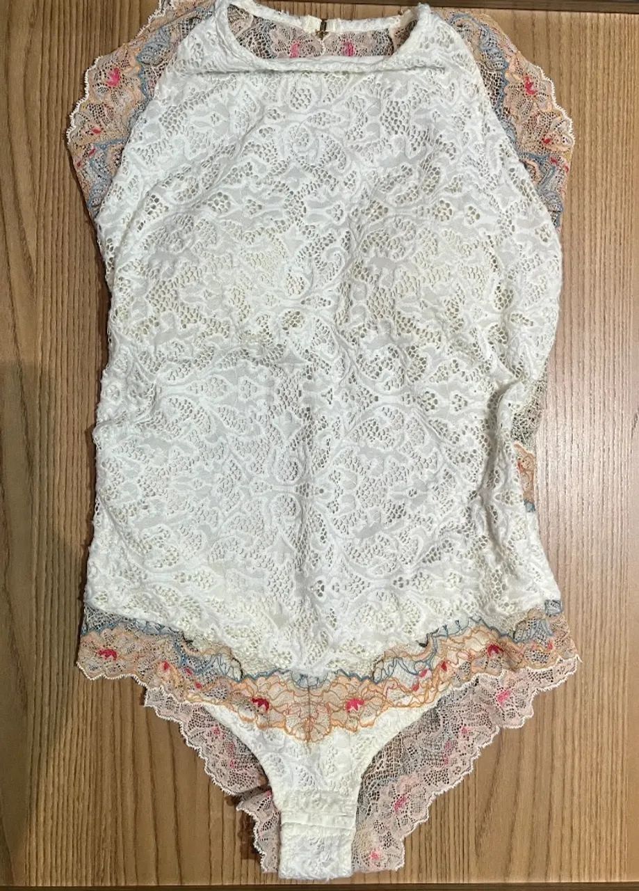 Body de renda valisere 