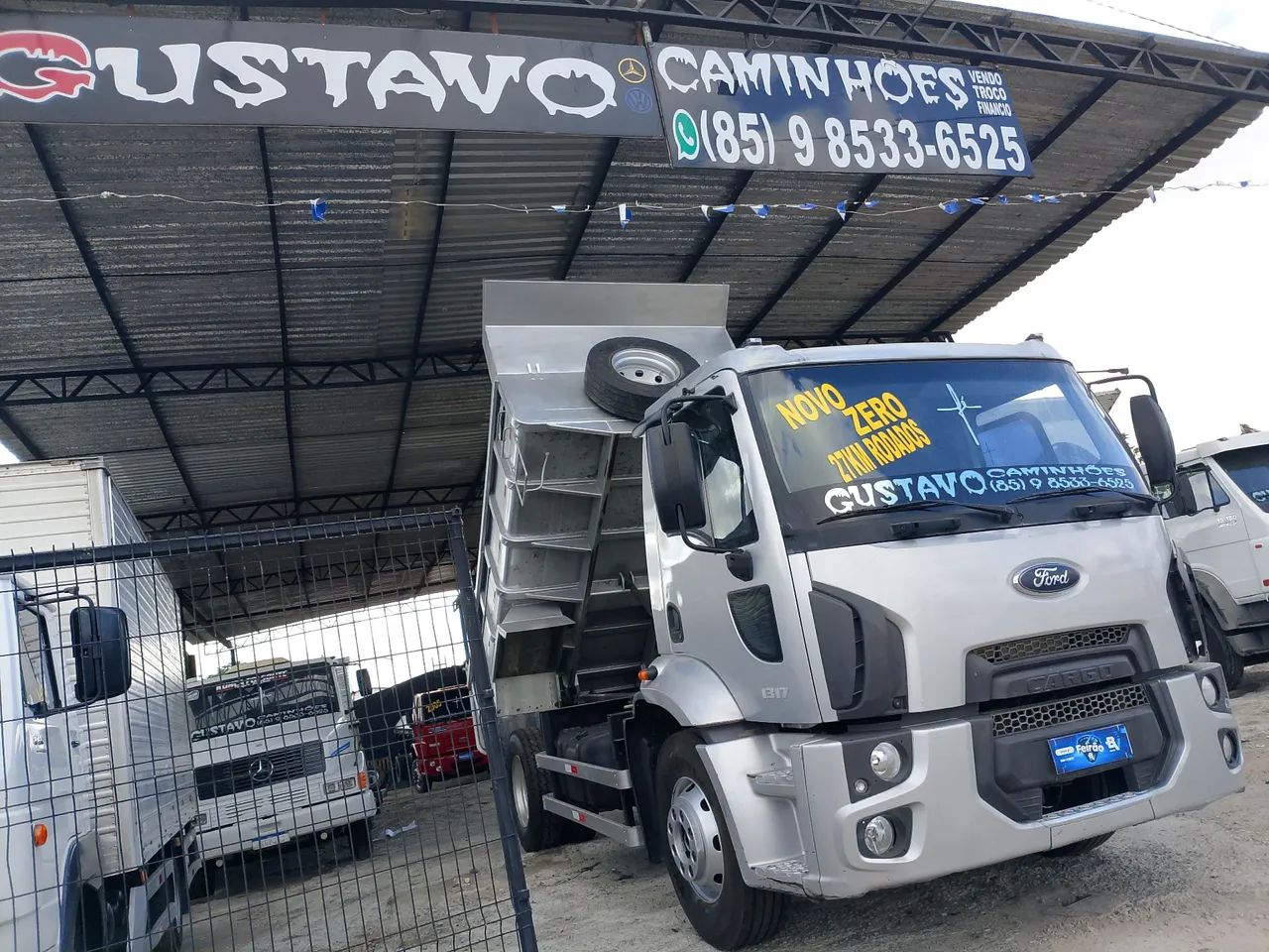 Ford Cargo maisNovo Do Brasil km 27.065 apenas 