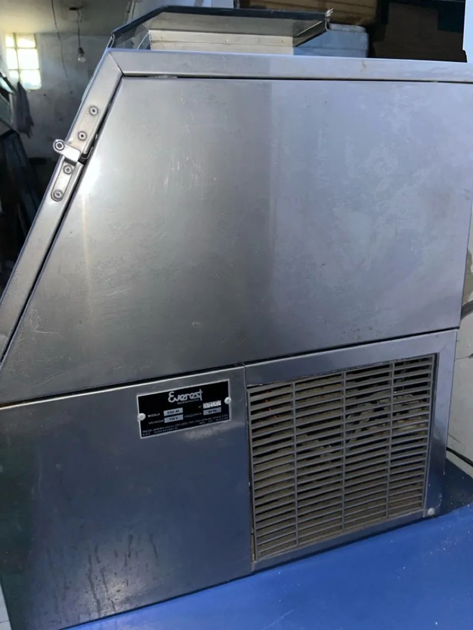 Máquina de gelo Everest EGC 50 - Foto 3