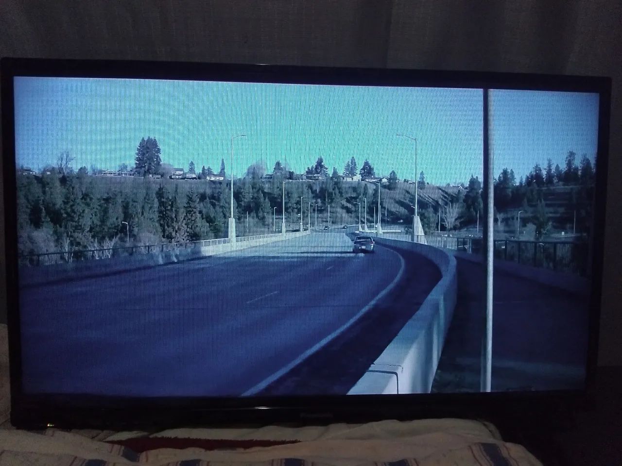 Vendo Smart TV Panasonic 32" - Foto 4