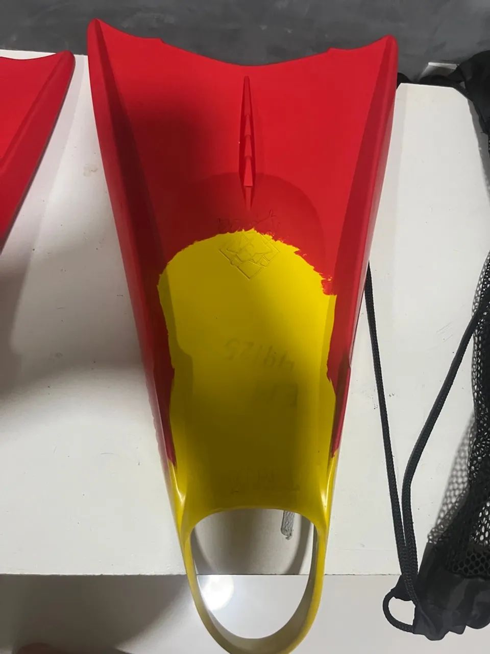 Pé de pato tritão, tamanho L - Foto 4