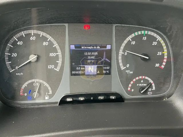 MERCEDES BENZ ATEGO 1719  TOCO 4X2 ANO 2020/ KM BAIXO/ UNICO DONO - Foto 13