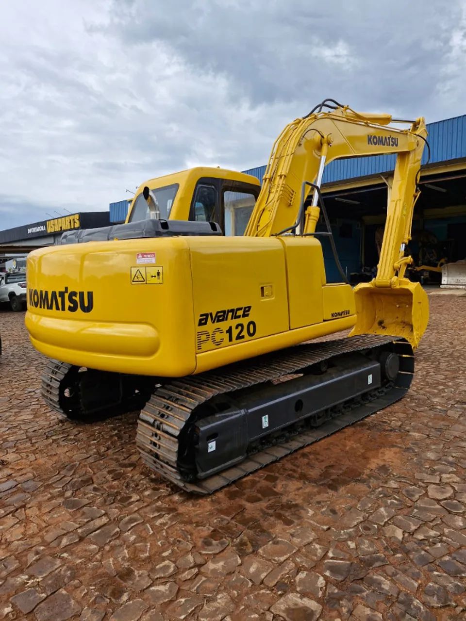 Escavadeira hidraulica komatsu pc 120 ano 2008  - Foto 2