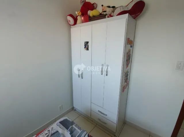 Lindo Apartamento no Bairro Brasil todo montado e planejado de armários - Foto 3