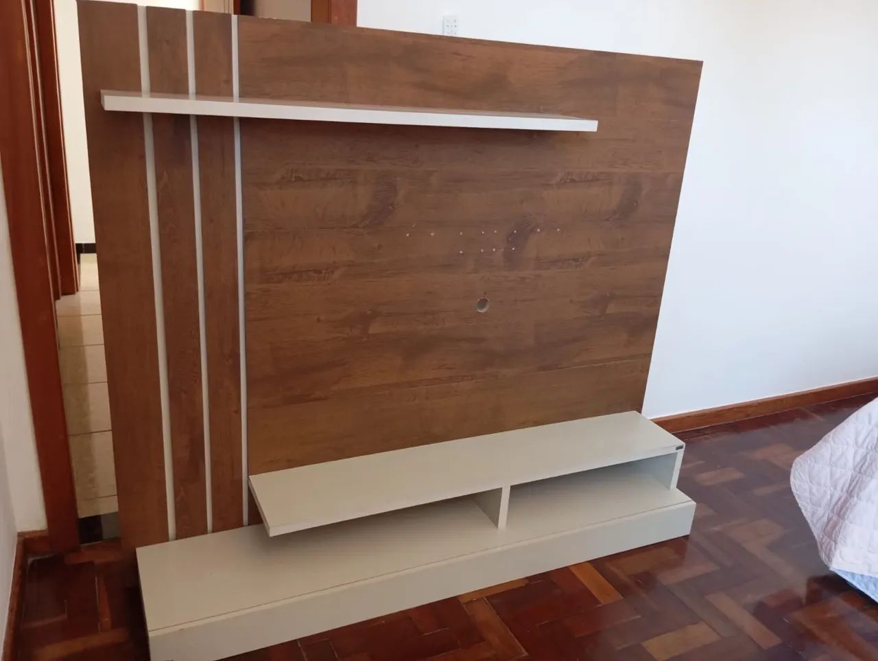 RACK COM PAINEL CONSERVADO