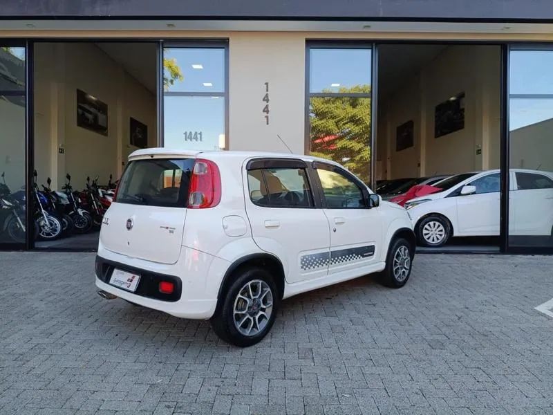 Fiat Uno Sporting 1.4 EVO Fire Flex 8V 4P 2014 - Foto 5