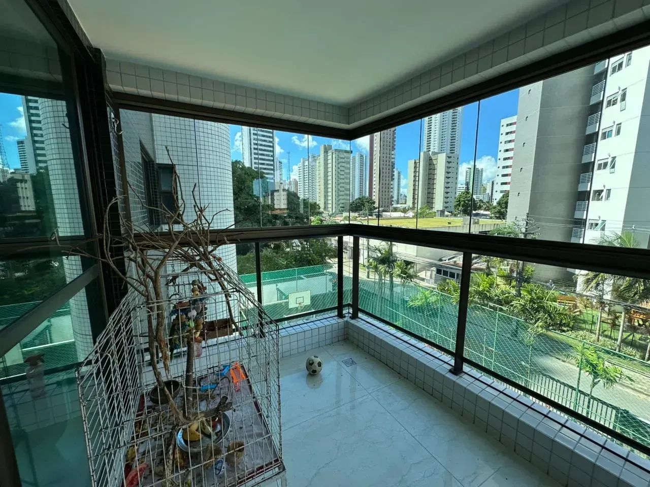 Apartamento Altíssimo Padrão Totalmente Reformado com 4 Quartos e 4 Suítes + 158m2 com laz