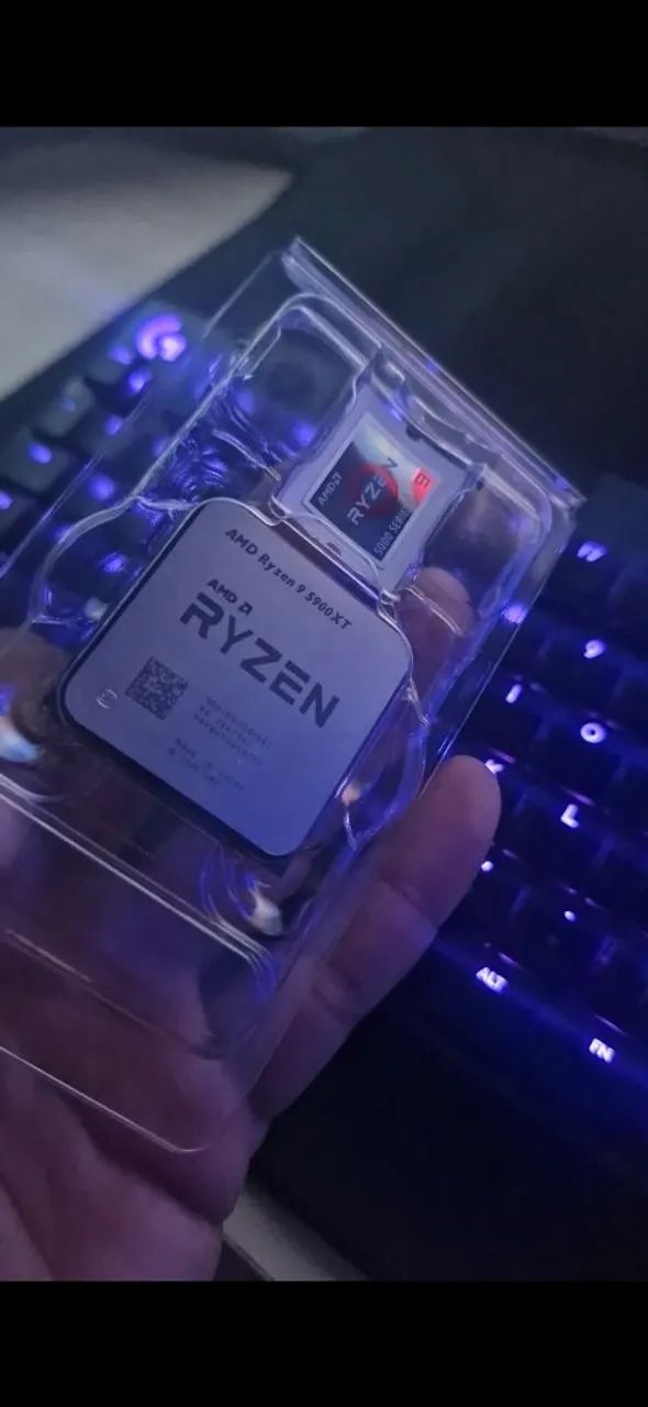Ryzen 9 5900X 