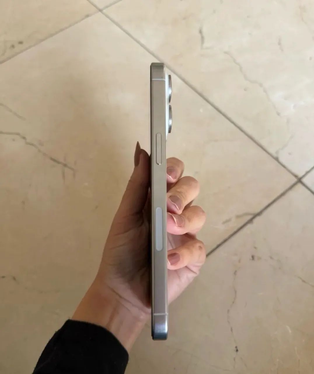 iPhone 15 Pro Max - Foto 4