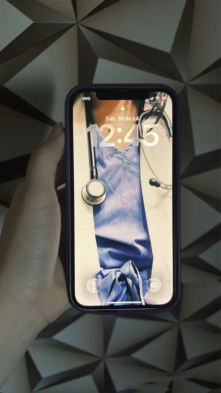 iPhone 12  - Foto 3