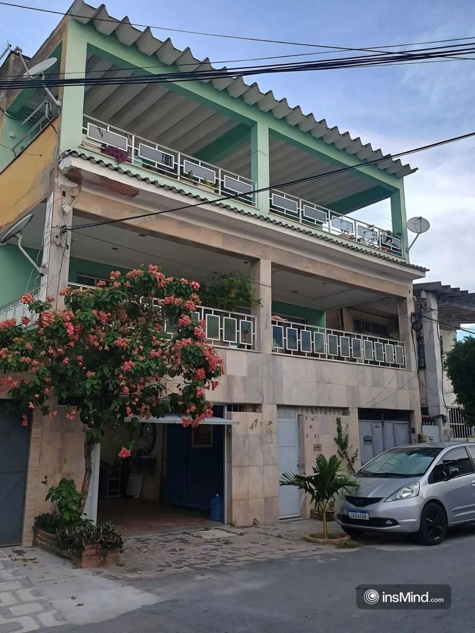 Casa de alto padrão centro de V. Teles